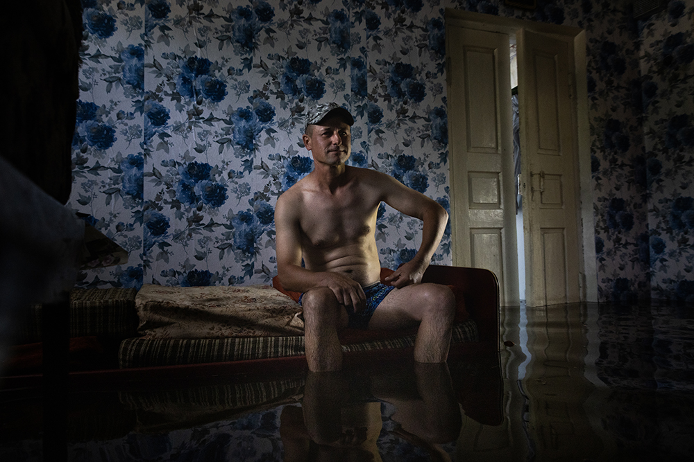 Vitali portrait at his flooded home