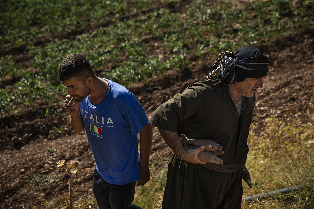 Hoshyar Ali landmine deminer in Iraqi Kurdistan